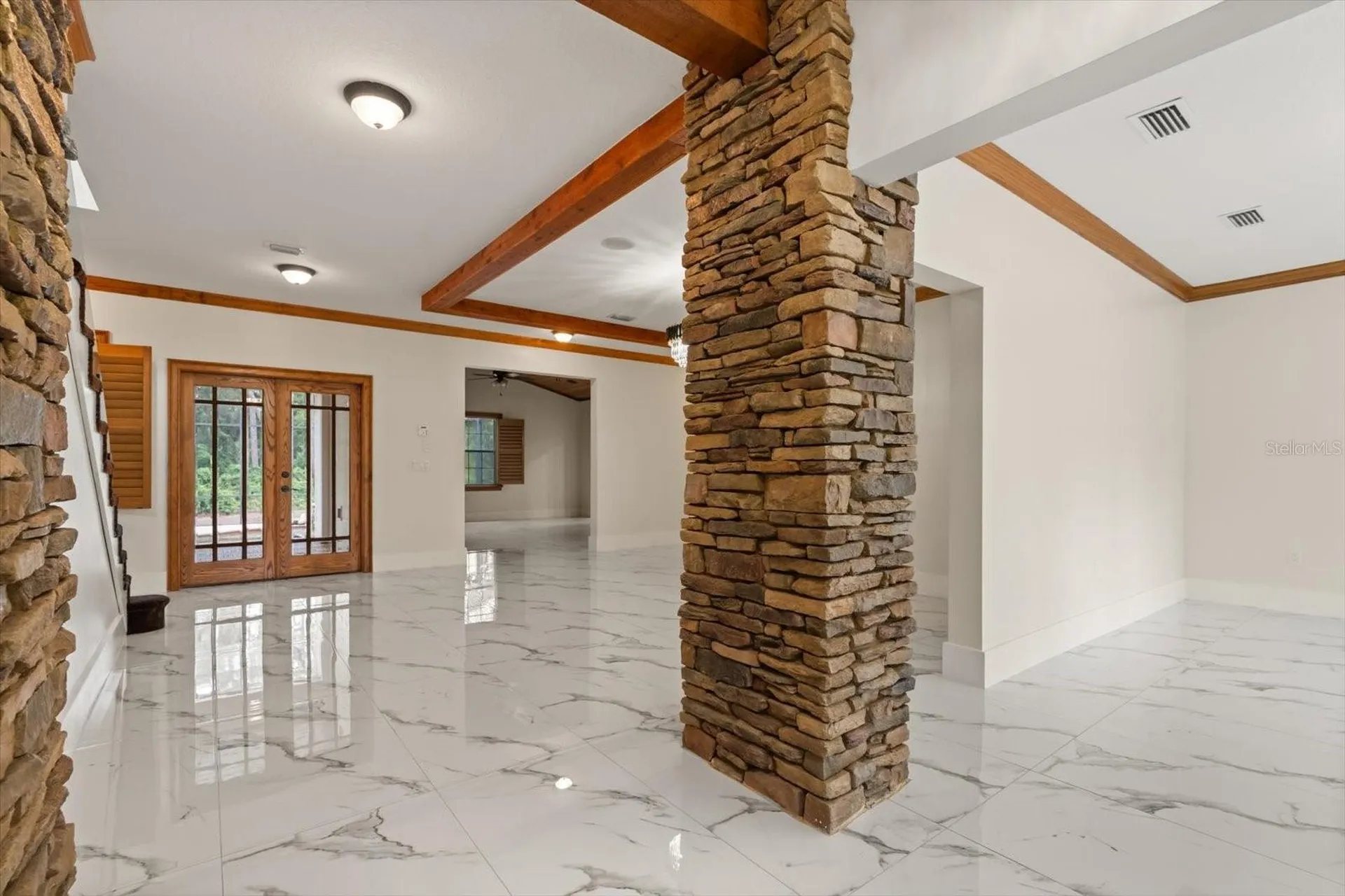 27012 Grand Oak Lane Tavares FL 32778