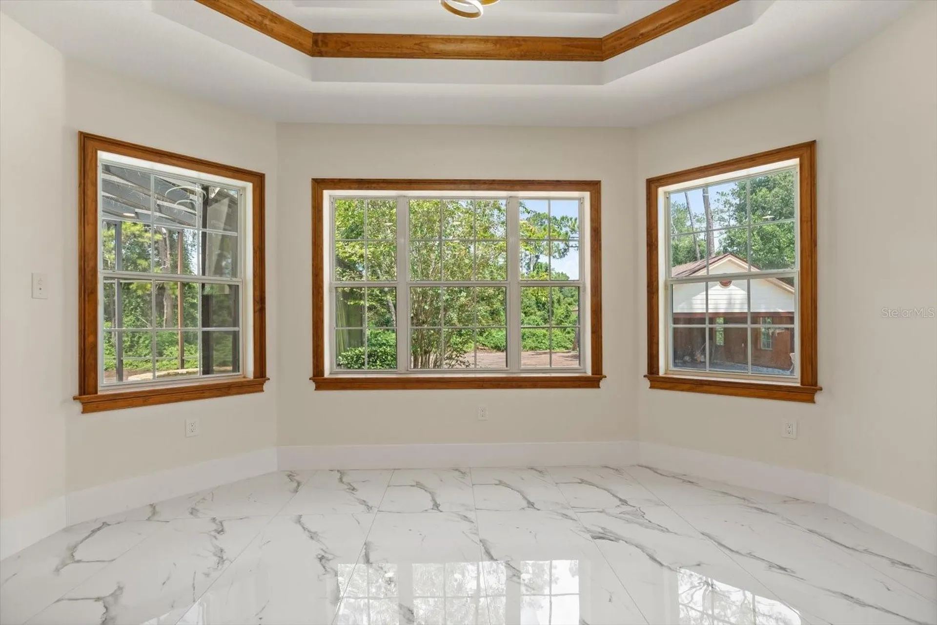 27012 Grand Oak Lane Tavares FL 32778