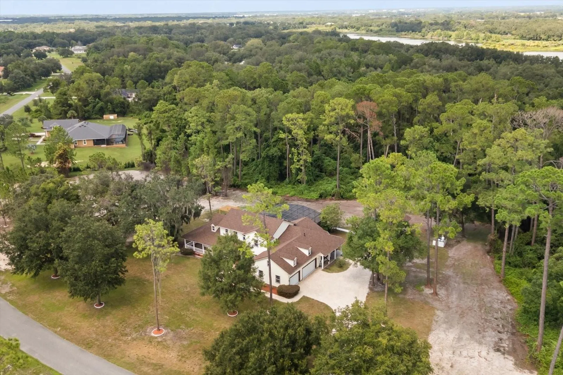 27012 Grand Oak Lane Tavares FL 32778