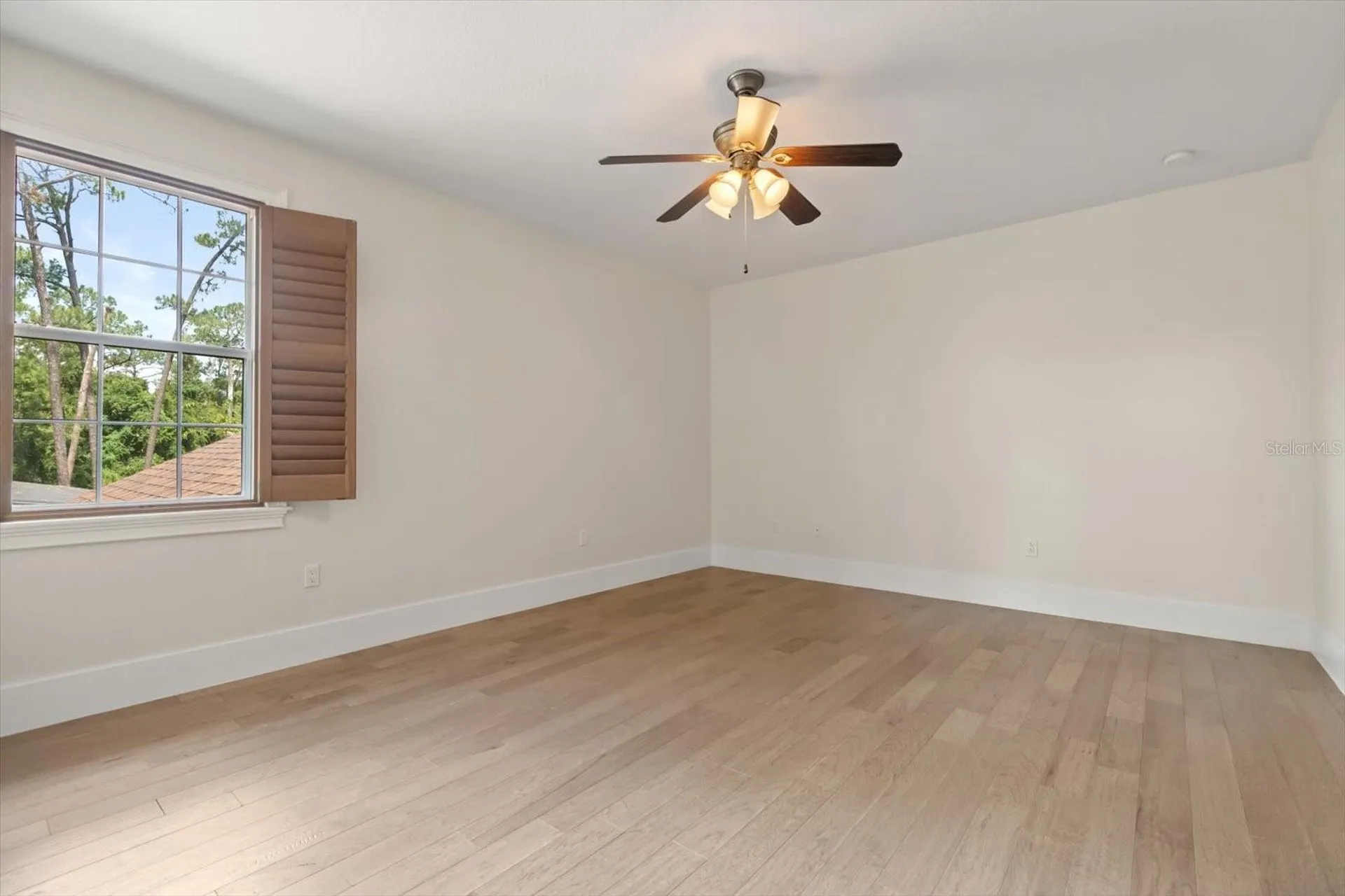 27012 Grand Oak Lane Tavares FL 32778