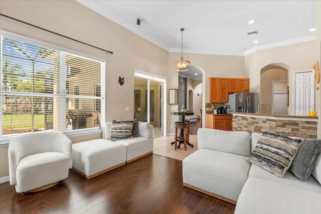 3785 Hammonds Ferry Court Oviedo FL 32766