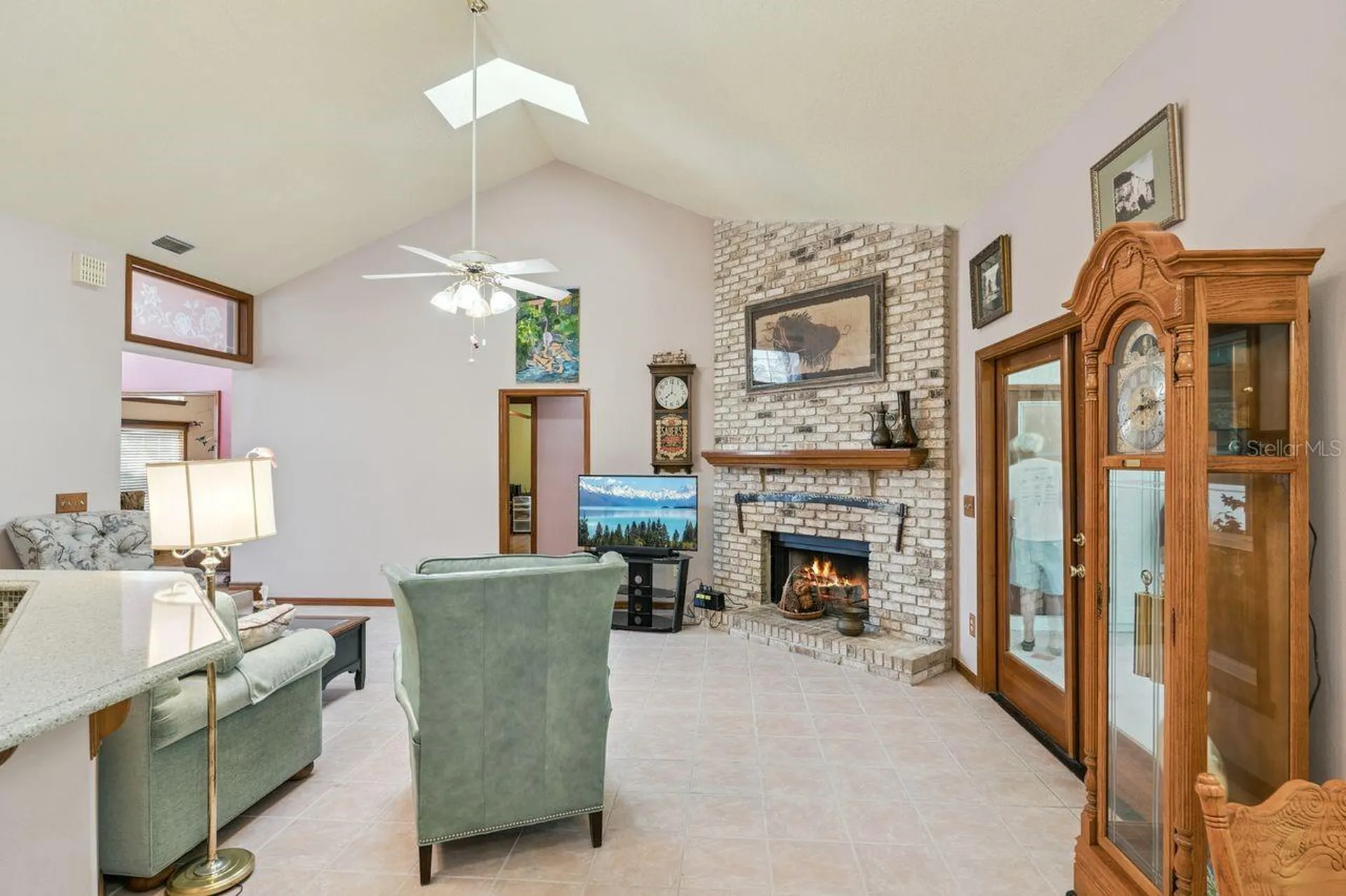 908 Almond Tree Circle Orlando FL 32835