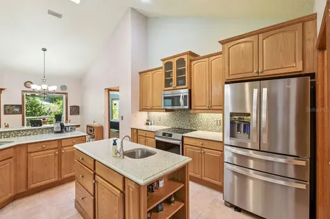 908 Almond Tree Circle Orlando FL 32835