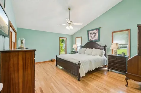 908 Almond Tree Circle Orlando FL 32835