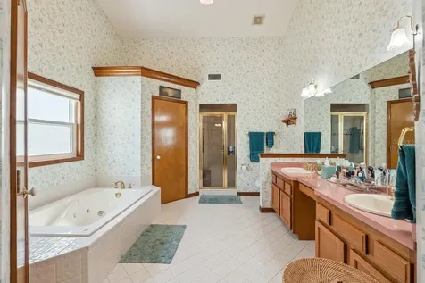 908 Almond Tree Circle Orlando FL 32835