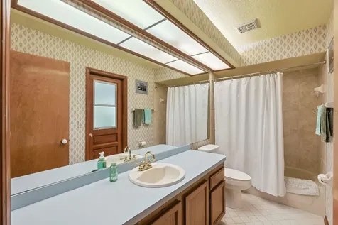 908 Almond Tree Circle Orlando FL 32835