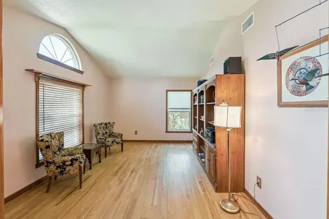 908 Almond Tree Circle Orlando FL 32835
