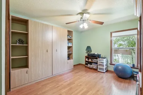 908 Almond Tree Circle Orlando FL 32835