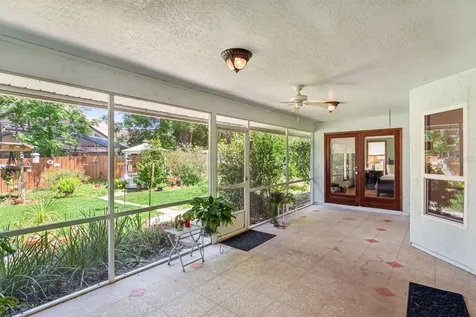 908 Almond Tree Circle Orlando FL 32835