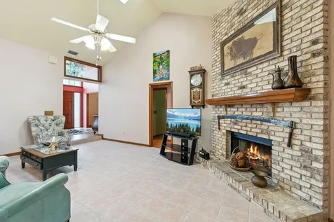 908 Almond Tree Circle Orlando FL 32835