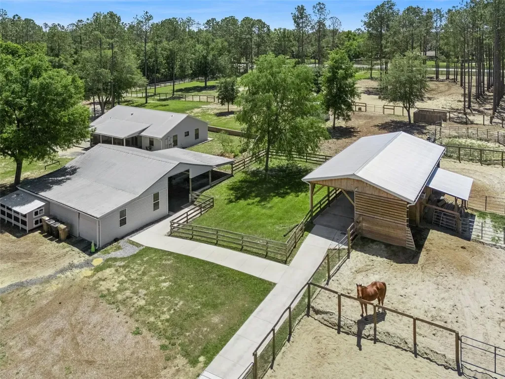 20701 County Road 44a Eustis FL 32736