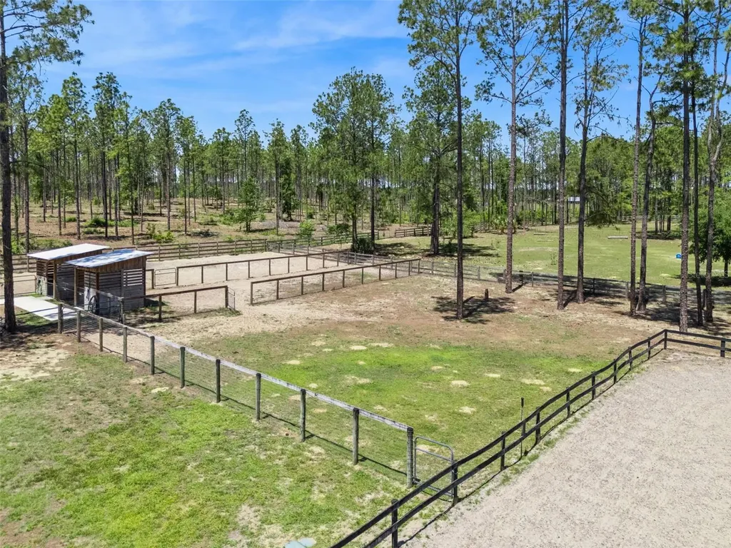 20701 County Road 44a Eustis FL 32736