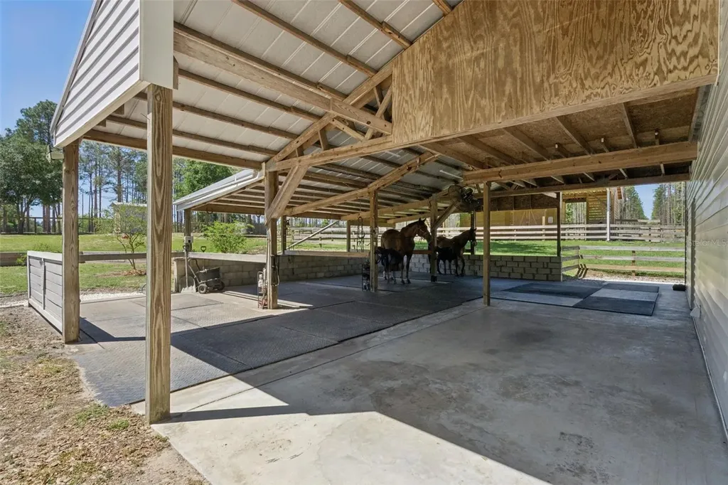 20701 County Road 44a Eustis FL 32736