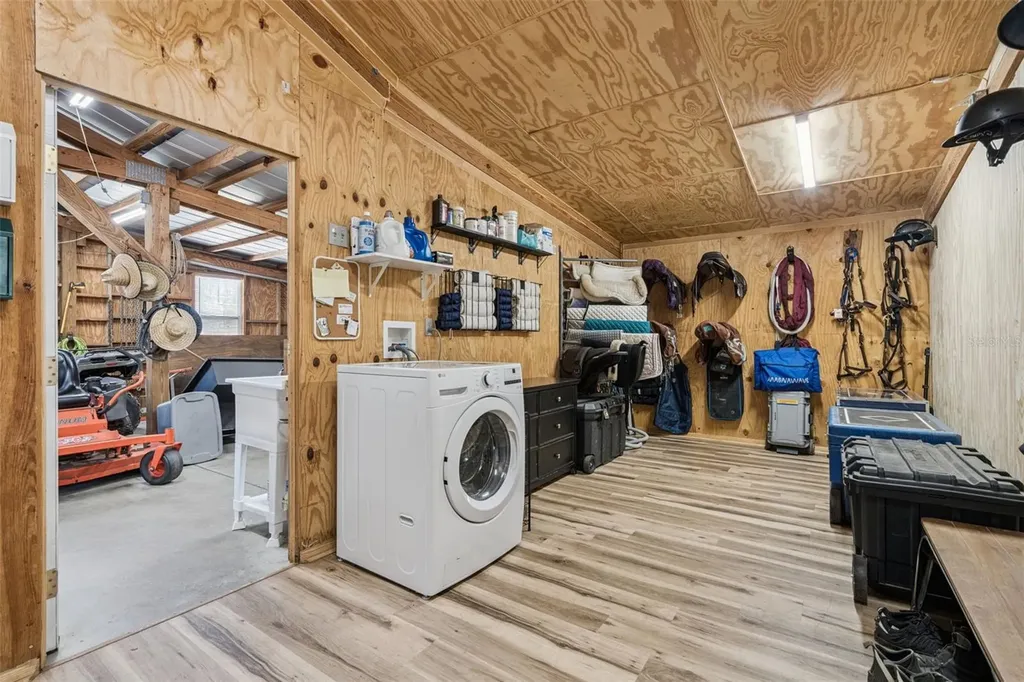 20701 County Road 44a Eustis FL 32736