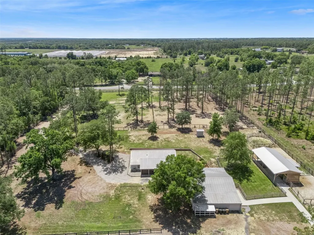 20701 County Road 44a Eustis FL 32736