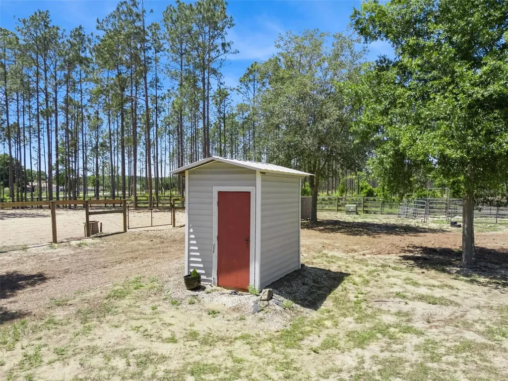 20701 County Road 44a Eustis FL 32736