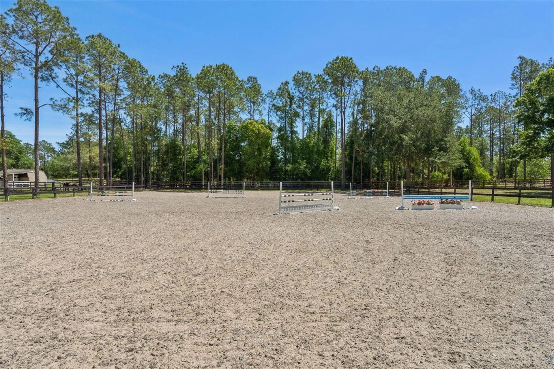 20701 County Road 44a Eustis FL 32736