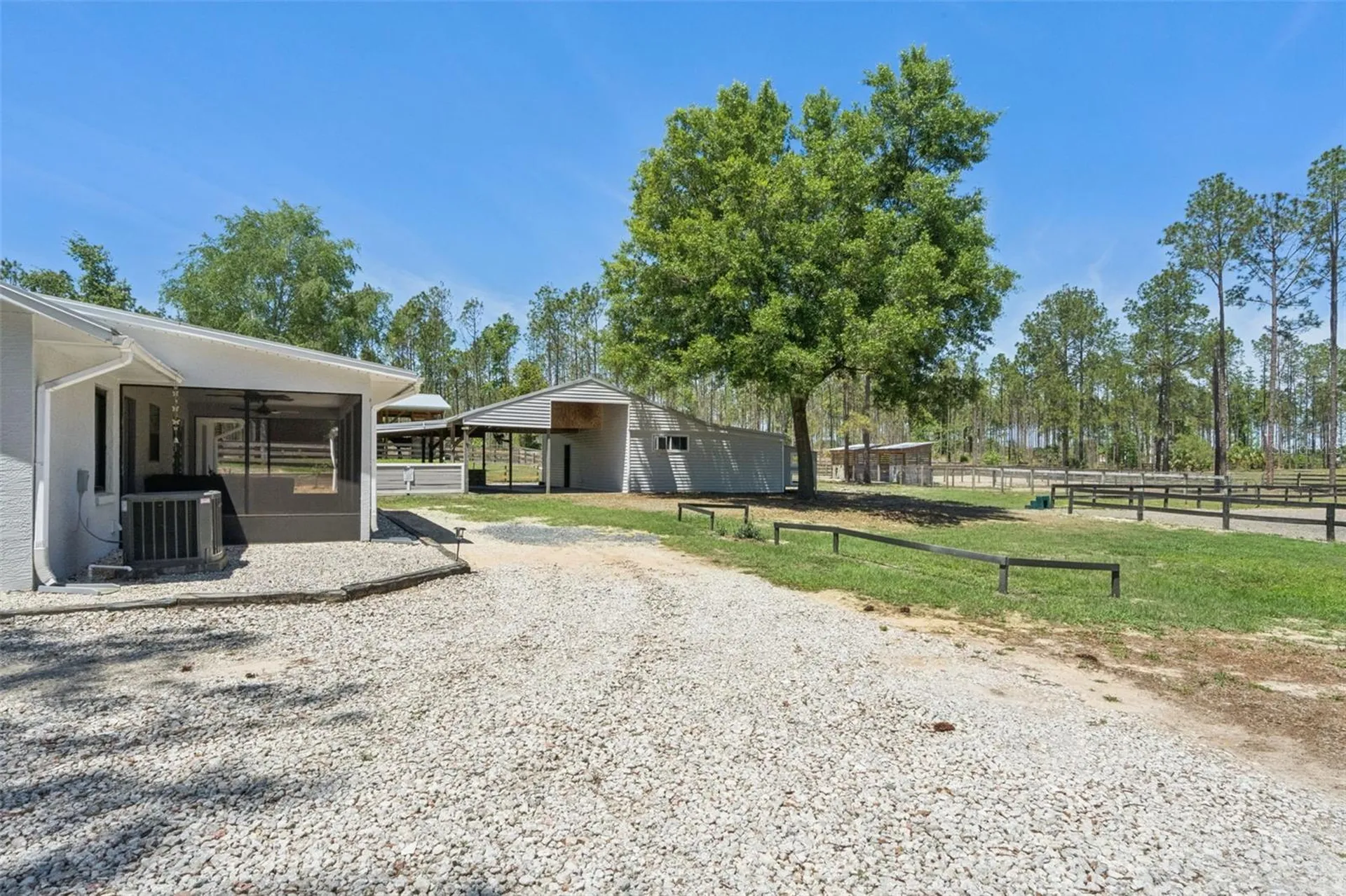 20701 County Road 44a Eustis FL 32736