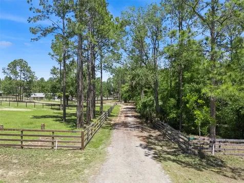 20701 County Road 44a Eustis FL 32736