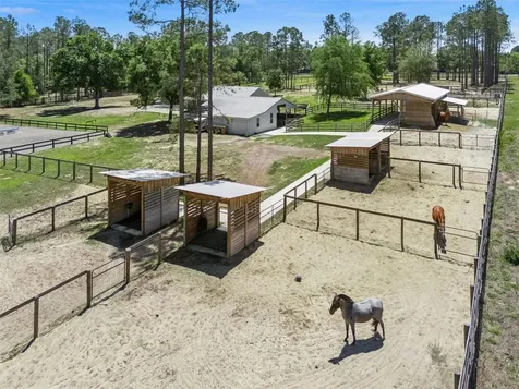 20701 County Road 44a Eustis FL 32736