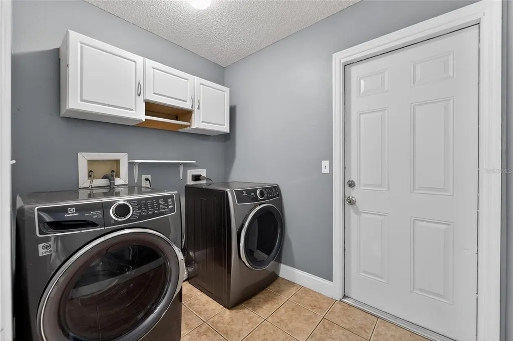 601 Weathervane Court Brandon FL 33511