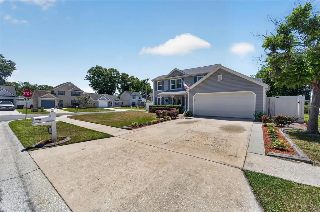 601 Weathervane Court Brandon FL 33511