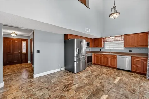 601 Weathervane Court Brandon FL 33511