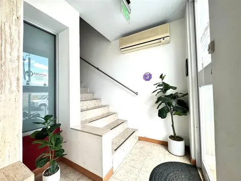 Acerina #7 (Piso 2) Urb. Muñoz Rivera (ave. Martinez Nadal) Guaynabo PR 00969
