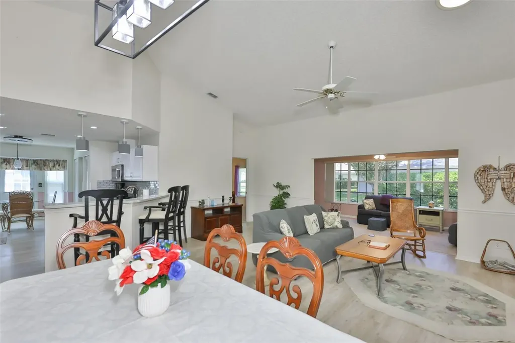 827 Mccallister Avenue Sun City Center FL 33573