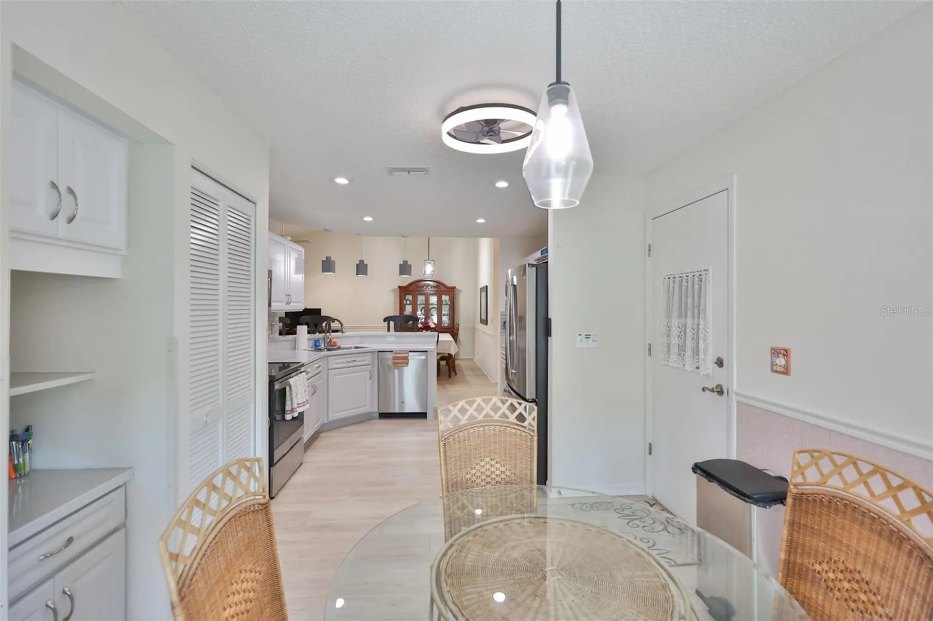 827 Mccallister Avenue Sun City Center FL 33573