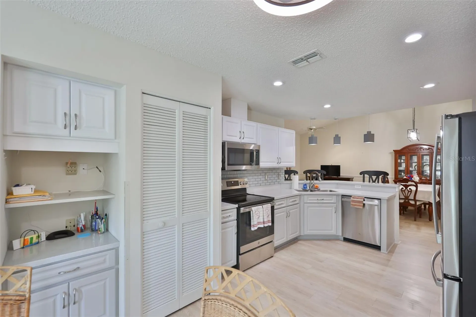 827 Mccallister Avenue Sun City Center FL 33573