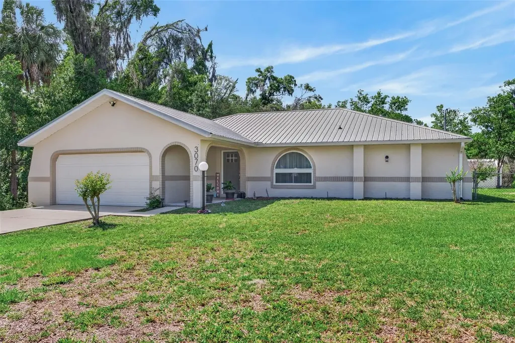 3070 W Laurel Street Lecanto FL 34461