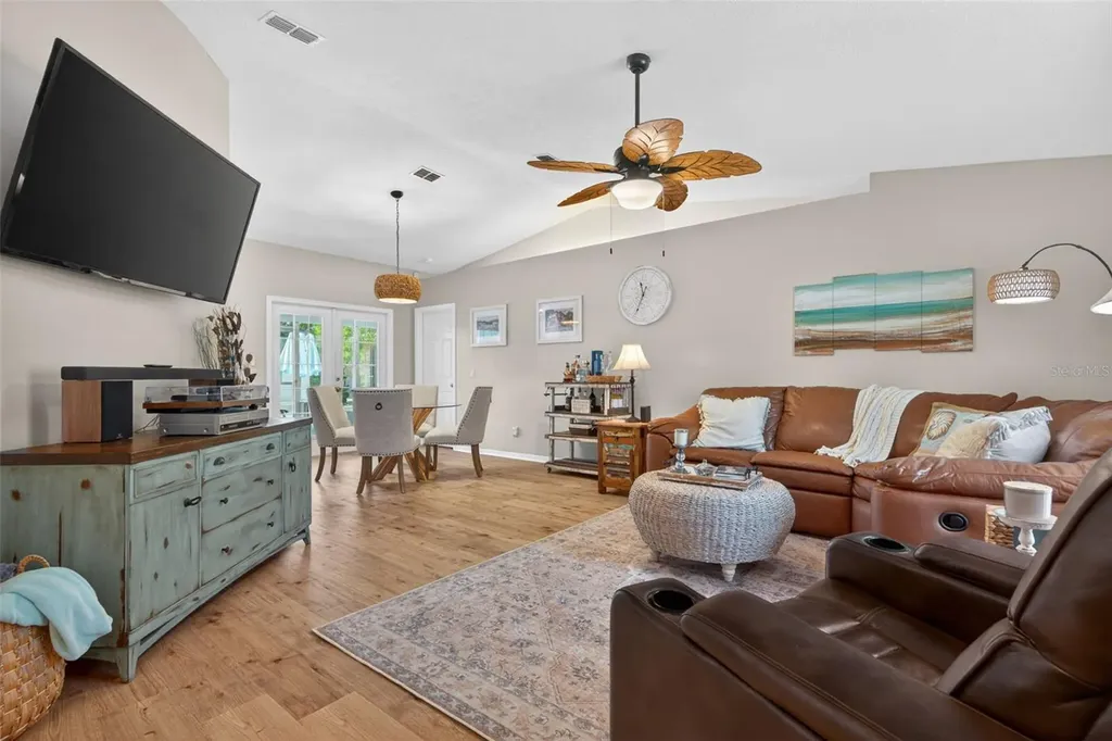 3070 W Laurel Street Lecanto FL 34461