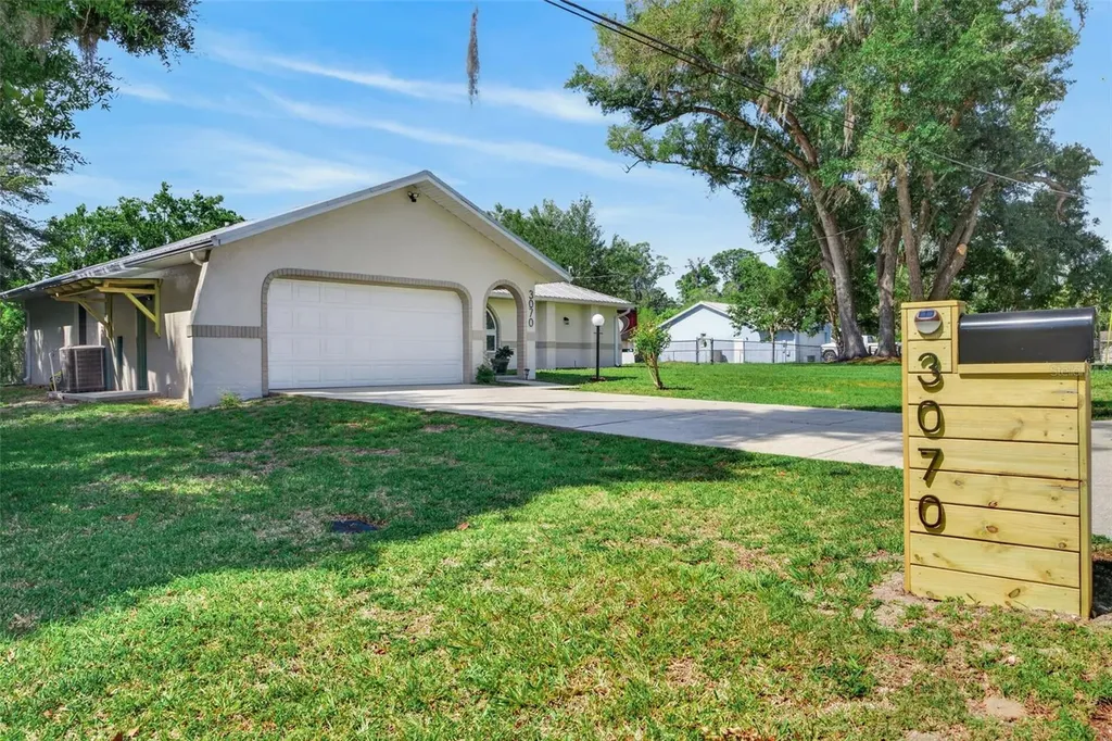 3070 W Laurel Street Lecanto FL 34461