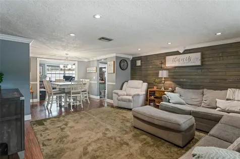 5330 Dove Drive New Port Richey FL 34652