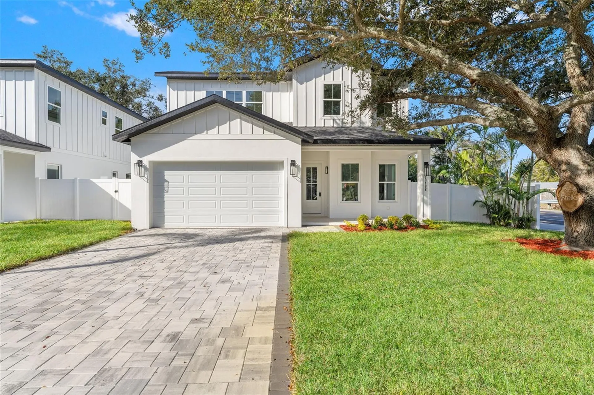 10198 Hodson Place Seminole FL 33776