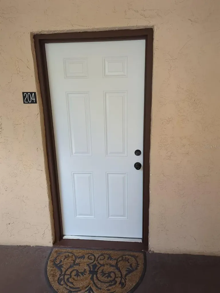 2850 Somerset Drive Lauderdale Lakes FL 33311
