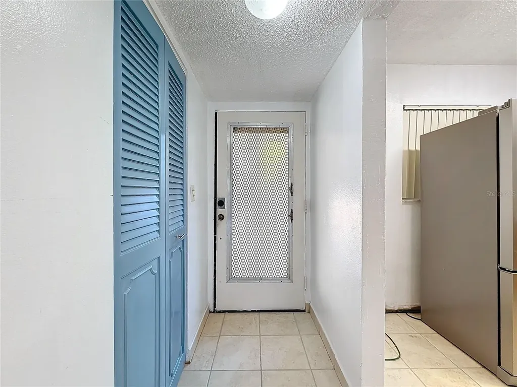 2850 Somerset Drive Lauderdale Lakes FL 33311