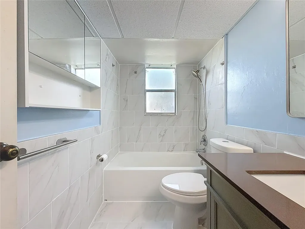 2850 Somerset Drive Lauderdale Lakes FL 33311