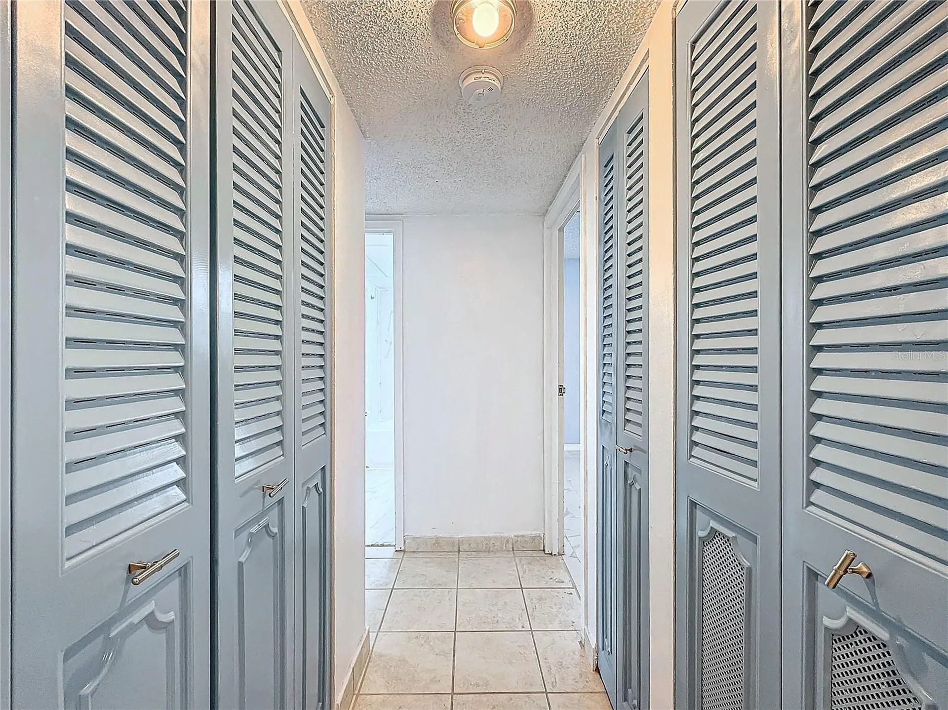 2850 Somerset Drive Lauderdale Lakes FL 33311