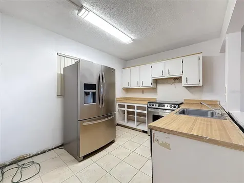 2850 Somerset Drive Lauderdale Lakes FL 33311
