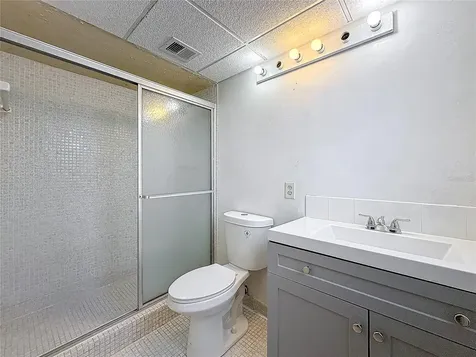 2850 Somerset Drive Lauderdale Lakes FL 33311