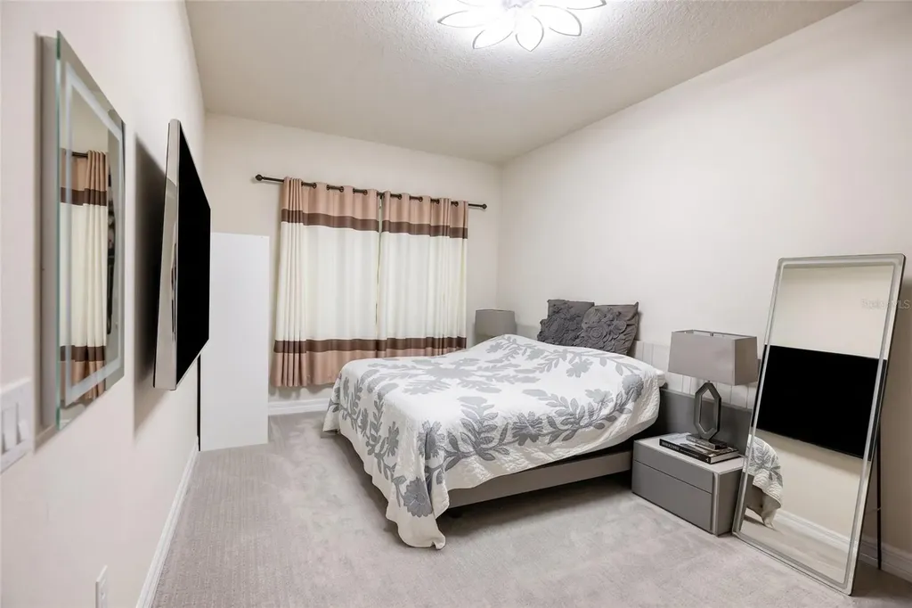 8059 Leaf Grove Circle Orlando FL 32836