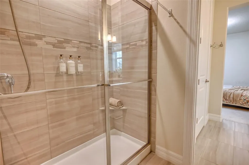 8059 Leaf Grove Circle Orlando FL 32836