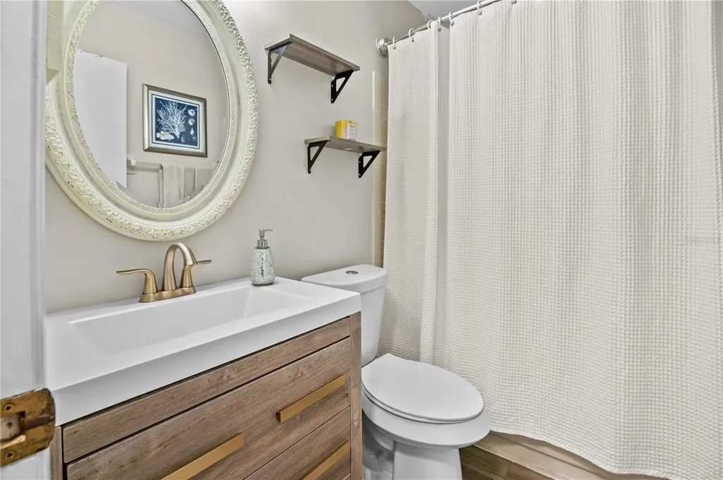 2031 Dover Court Oldsmar FL 34677