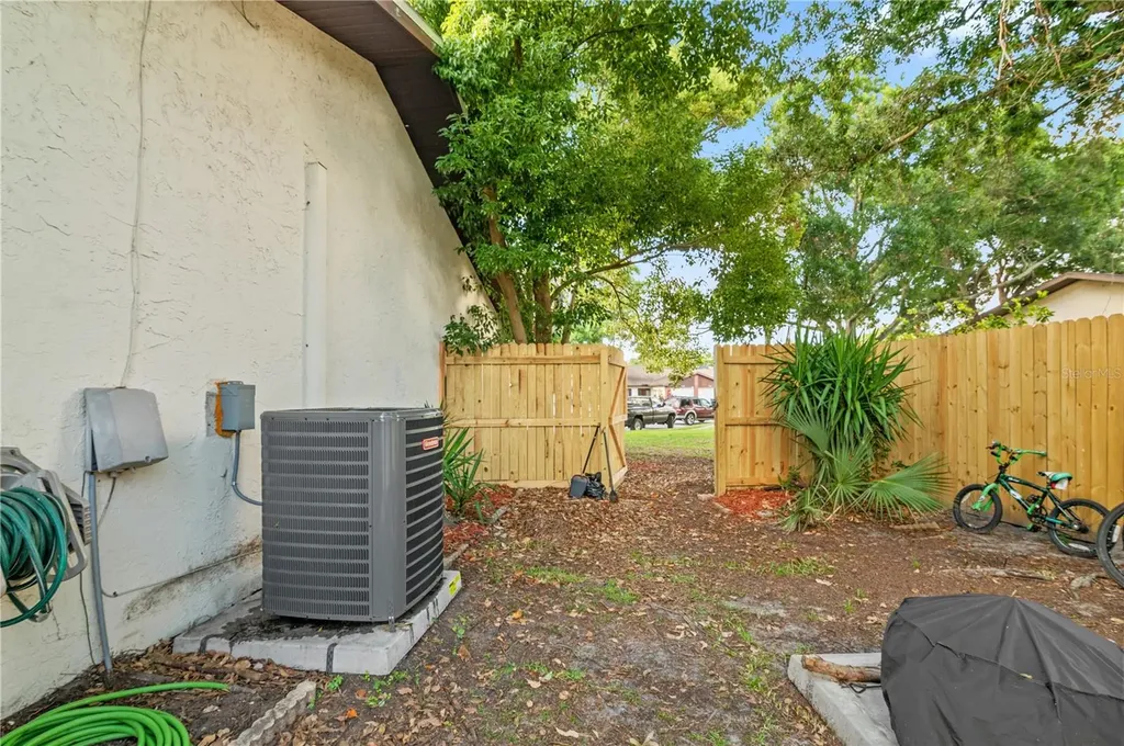 2031 Dover Court Oldsmar FL 34677