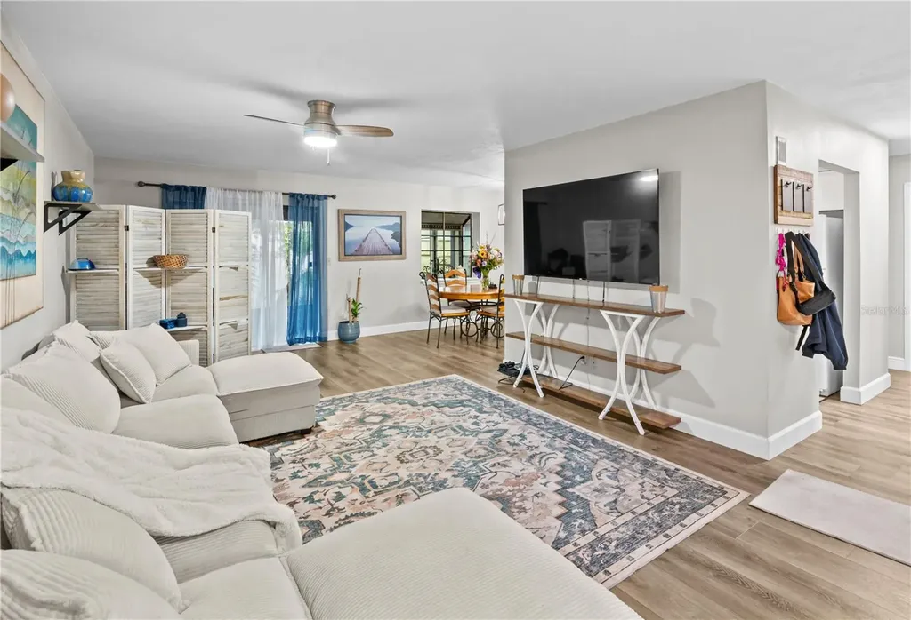 2031 Dover Court Oldsmar FL 34677