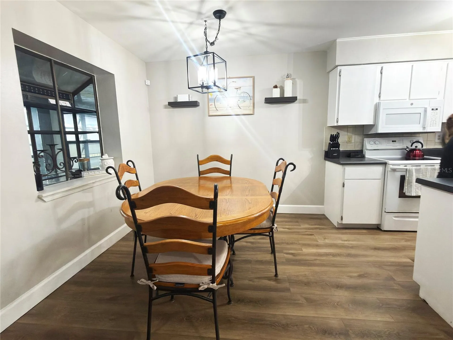 2031 Dover Court Oldsmar FL 34677