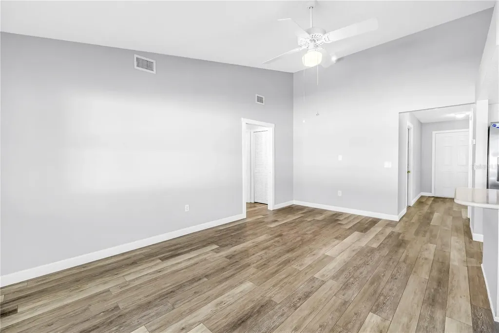 5771 Timberlake Sarasota FL 34243