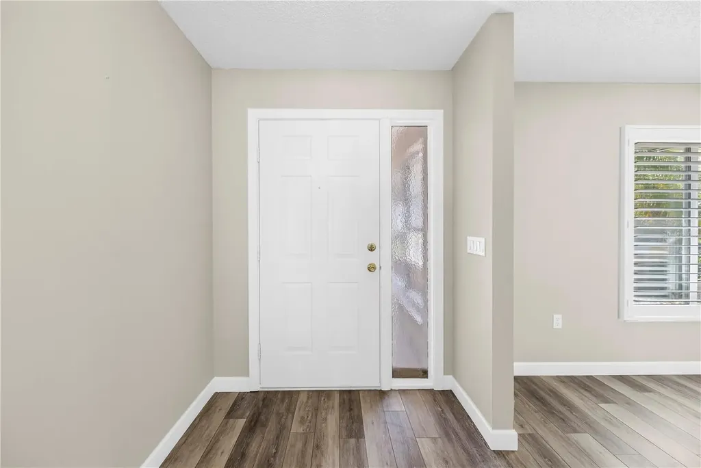 5771 Timberlake Sarasota FL 34243